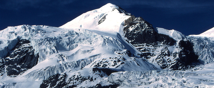 Chulu East -6,584m