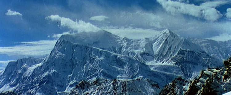 Chulu Far East 6,059m