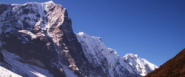 Pachermo Peak- 6,273m