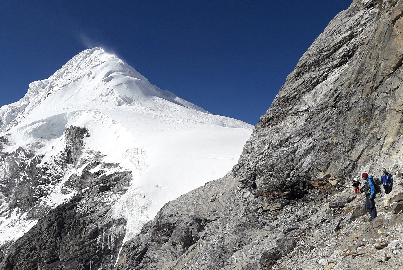 Yalungri and Parchomo Peak 6273m